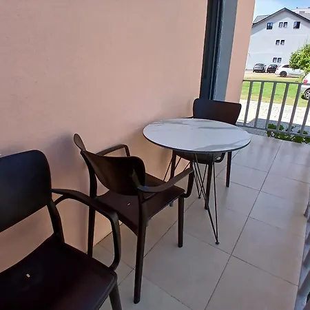 Appartement Manuel Shëngjin