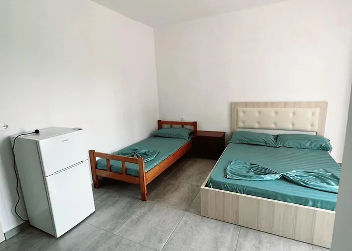 Manuel Apartamento Shëngjin